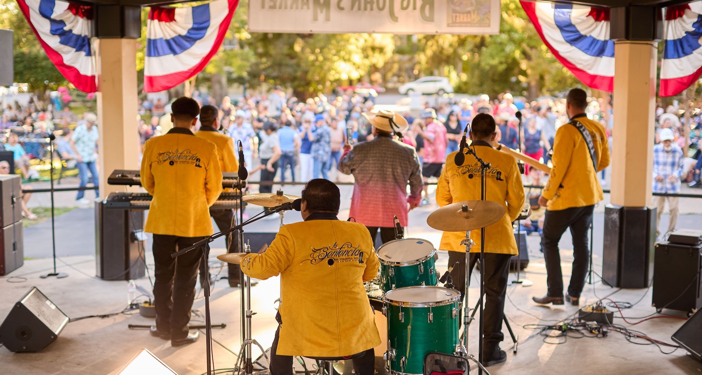 Tuesdays in the Plaza